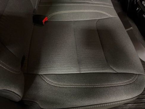 Used 2022 RAM 1500 Big Horn image 23