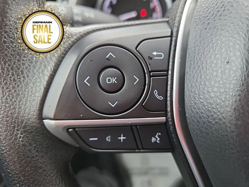 Used 2022 Toyota Camry LE image 33