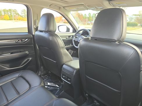 Used 2022 MAZDA CX-5 AWD 2.5 S w/ Premium Package image 11