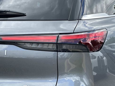 Used 2026 INFINITI QX60 Luxe w/ Cargo Package AWD/4WD image 9
