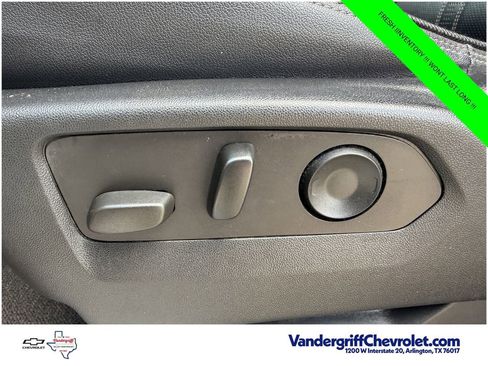 Used 2024 Chevrolet Silverado 2500 High Country w/ High Country Premium Package AWD/4WD image 28