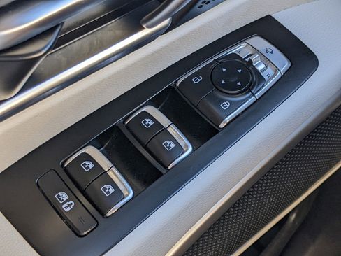 Certified 2022 Kia Telluride EX w/ EX Premium Package image 20