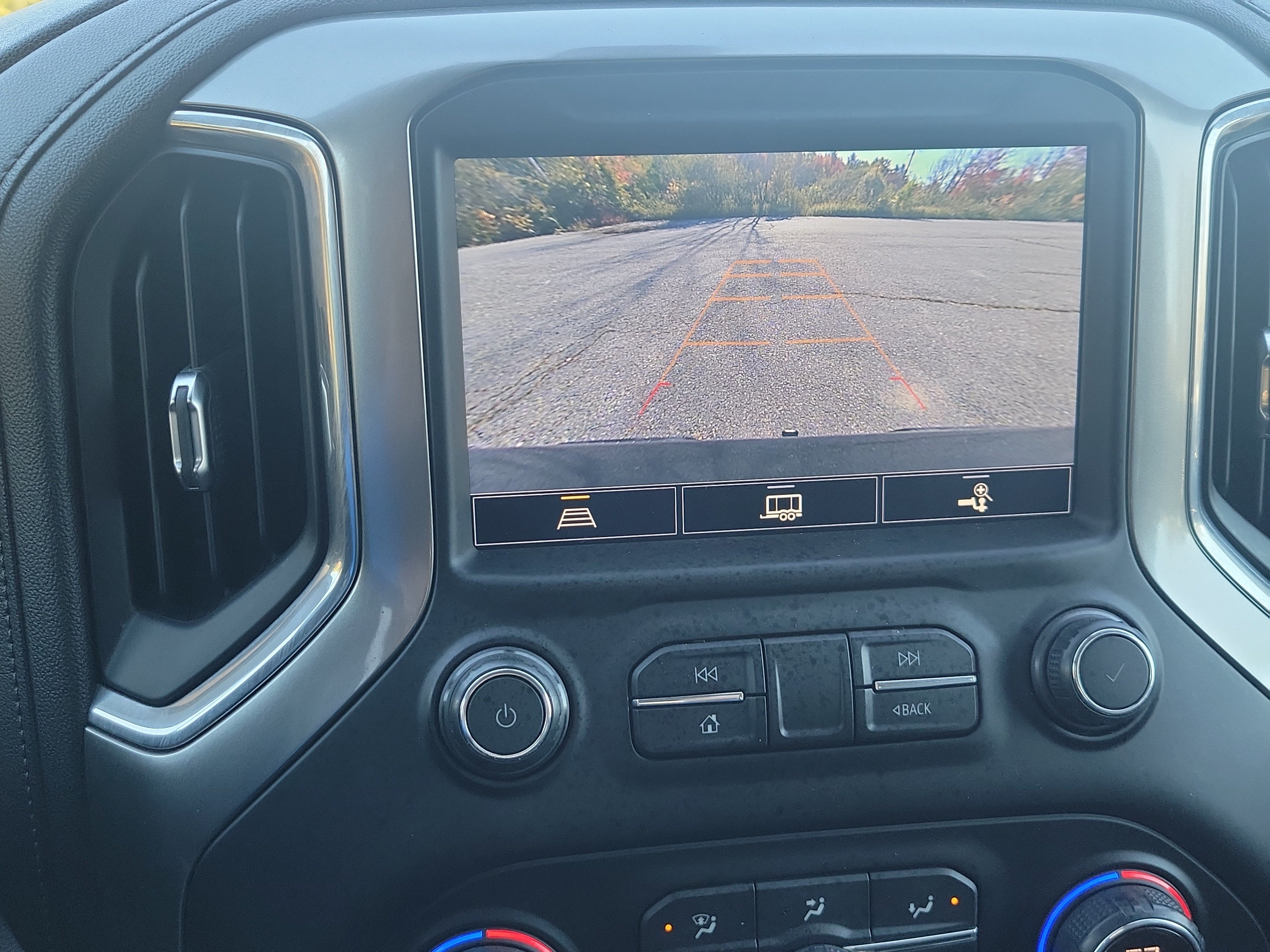 Used 2021 Chevrolet Silverado 1500 LT Trail Boss w/ Convenience Package II AWD/4WD image 26
