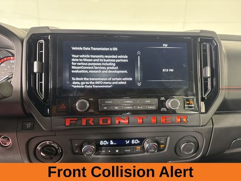 Used 2025 Nissan Frontier PRO-4X w/ Pro Convenience Package AWD/4WD image 14
