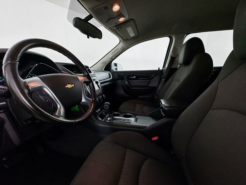 Used 2017 Chevrolet Traverse LT AWD/4WD image 19
