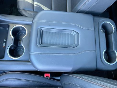 Used 2022 Chevrolet Tahoe High Country image 21