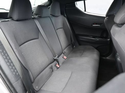 Used 2019 Toyota C-HR XLE FWD image 42