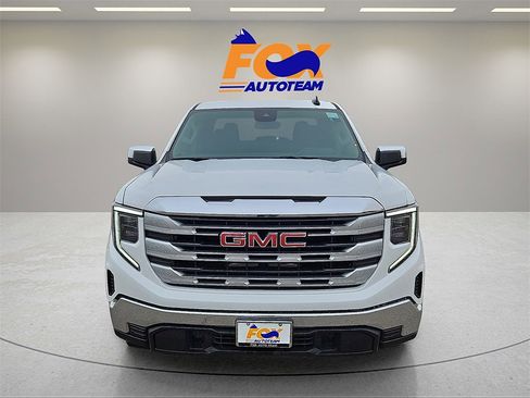 Used 2024 GMC Sierra 1500 SLE image 8