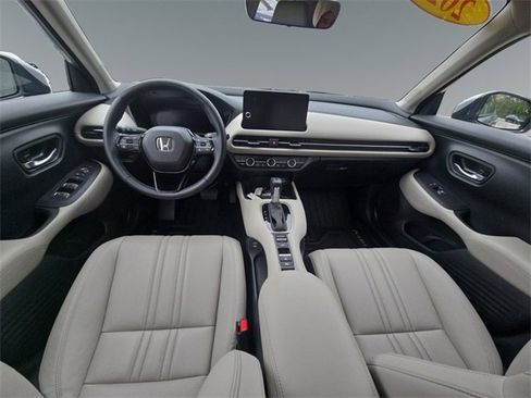 Used 2025 Honda HR-V EX-L image 15