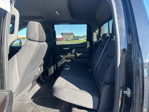 Used 2020 Chevrolet Silverado 1500 RST AWD/4WD image 10