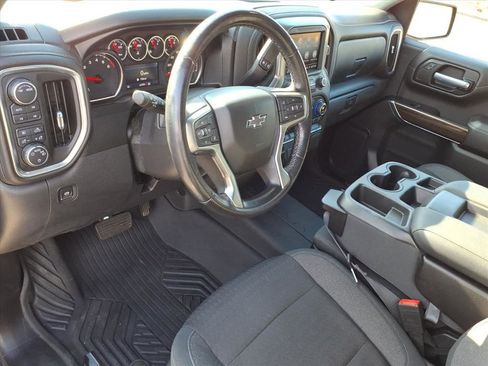 Used 2021 Chevrolet Silverado 1500 RST image 12