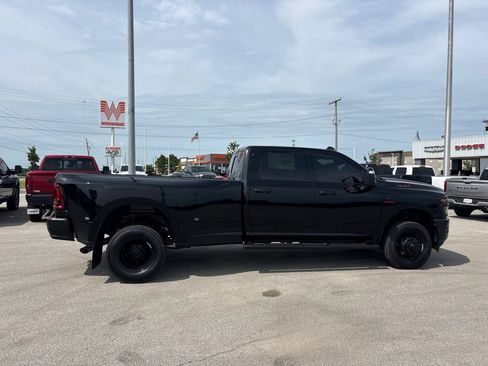 New 2026 RAM 3500 Tradesman AWD/4WD image 6