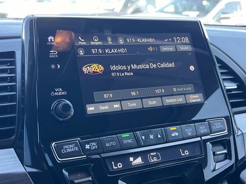 Used 2022 Honda Odyssey Elite image 14