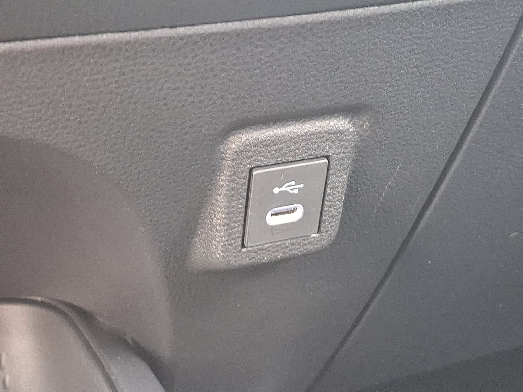 Used 2026 Toyota Corolla LE FWD image 24