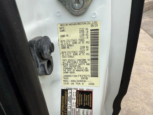 Used 2019 Nissan Frontier S image 25