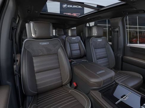 New 2026 GMC Yukon Denali Ultimate AWD/4WD image 40