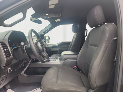 Used 2019 Ford F150 XLT w/ Equipment Group 302A Luxury AWD/4WD image 10