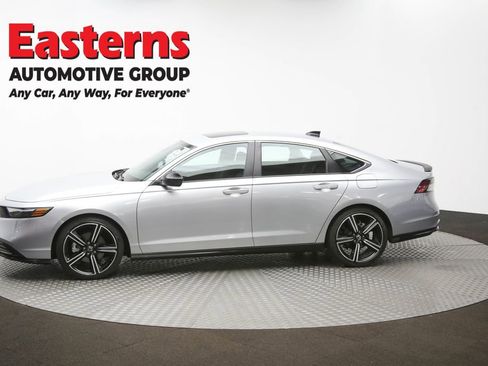Used 2024 Honda Accord Sport image 57