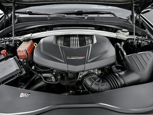 Used 2019 Cadillac CTS V image 17