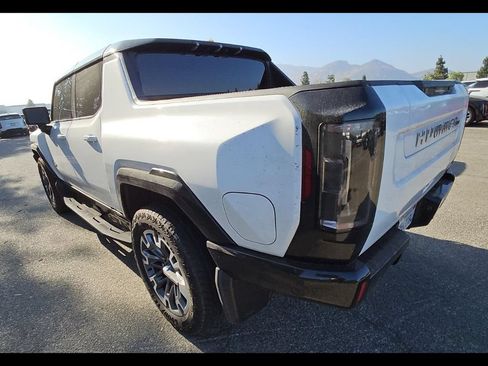 Used 2024 GMC Hummer EV 3X AWD/4WD image 5