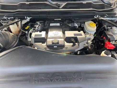 Used 2021 RAM 2500 Big Horn image 36