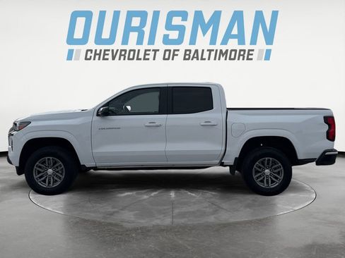 Used 2024 Chevrolet Colorado LT w/ LT Convenience Package image 3