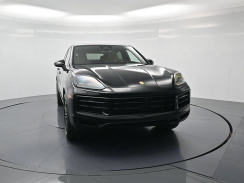 Certified 2026 Porsche Cayenne Coupe AWD/4WD image 33