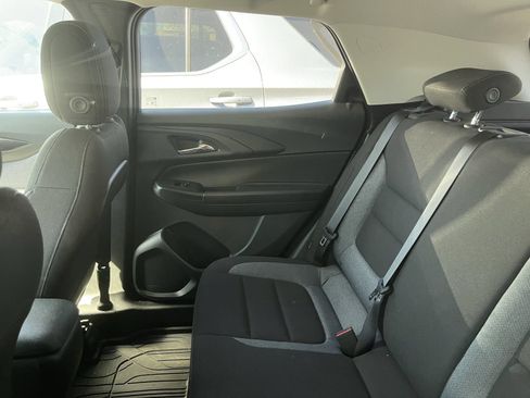 Certified 2024 Chevrolet TrailBlazer LT w/ Driver Confidence Package AWD/4WD image 10