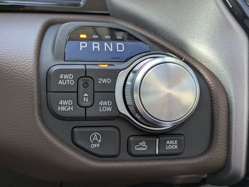 Used 2026 RAM 1500 Laramie AWD/4WD image 17
