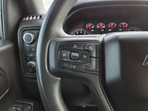 Used 2023 Chevrolet Silverado 1500 Custom AWD/4WD image 43