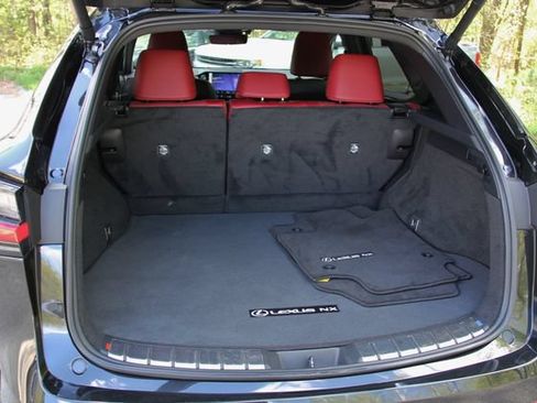 Used 2025 Lexus NX 350h AWD w/ Rear Seat Package image 36