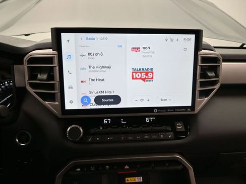 Used 2023 Toyota Tundra Limited image 9