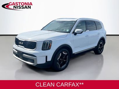 Used 2023 Kia Telluride EX w/ EX Captain's Chair Package