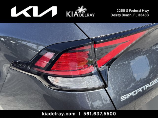 Certified 2023 Kia Sportage EX w/ EX Premium Package AWD/4WD image 7