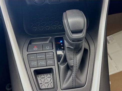 New 2025 Toyota RAV4 XLE image 16