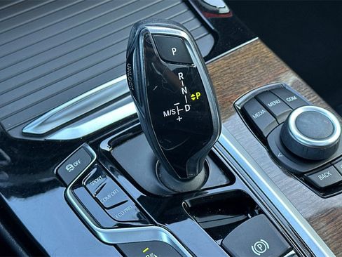 Used 2018 BMW X3 xDrive30i w/ Driving Assistance Package image 18