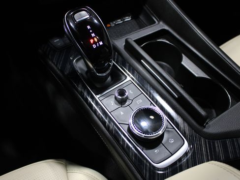 Used 2025 Cadillac CT5 Premium Luxury RWD image 19