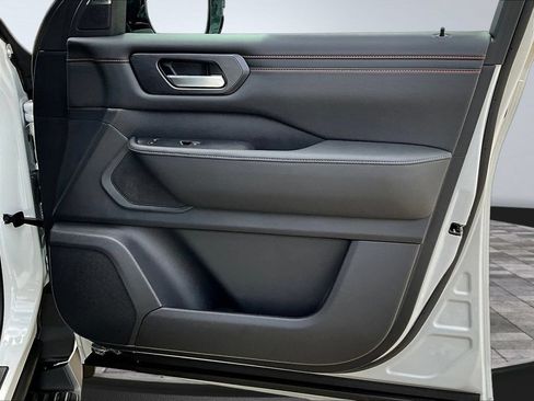 New 2026 Nissan Armada PRO-4X AWD/4WD image 34