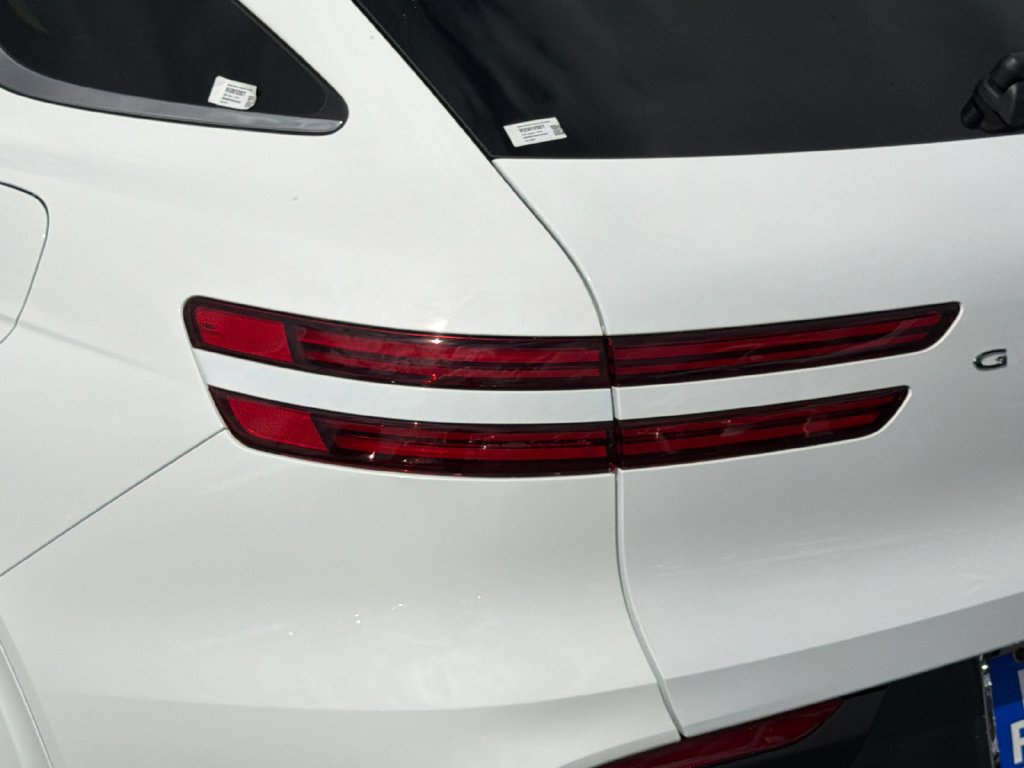 New 2027 Genesis GV70 2.5T AWD/4WD image 27