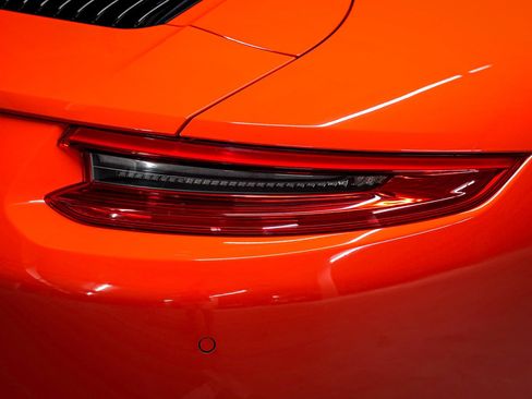 Used 2017 Porsche 911 Carrera S RWD image 35