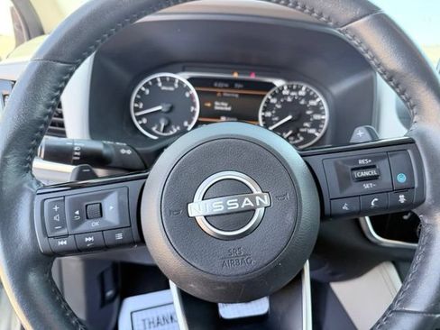 Certified 2023 Nissan Rogue SL FWD image 12