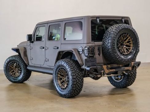 Used 2024 Jeep Wrangler Unlimited Rubicon 392 image 9