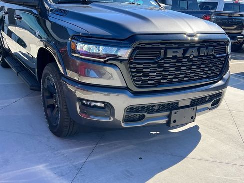New 2026 RAM 1500 4x4 Crew Cab image 9
