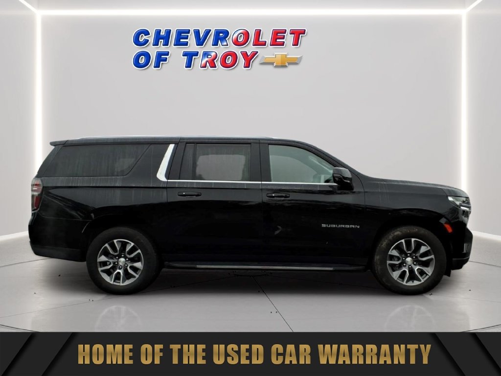 Used 2023 Chevrolet Suburban LT w/ LT Signature Plus Package AWD/4WD image 10