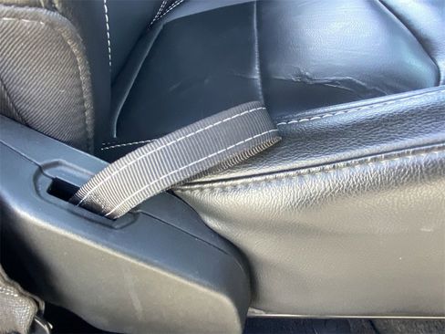 Used 2021 Jeep Gladiator Overland w/ Popular Equipment Package image 21