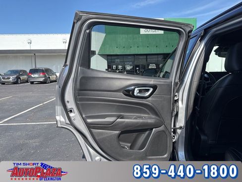 Used 2023 Jeep Compass Altitude image 45