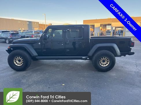Used 2020 Jeep Gladiator Sport w/ Quick Order Package 24S image 12