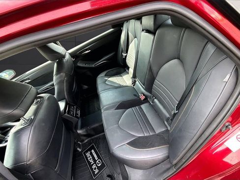 Used 2019 Toyota Avalon Touring w/ Advanced Safety Package image 26