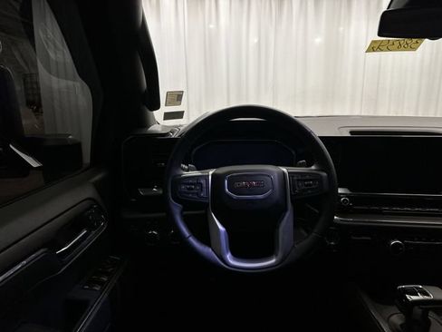 Used 2024 GMC Sierra 1500 SLT w/ SLT Premium Package AWD/4WD image 13
