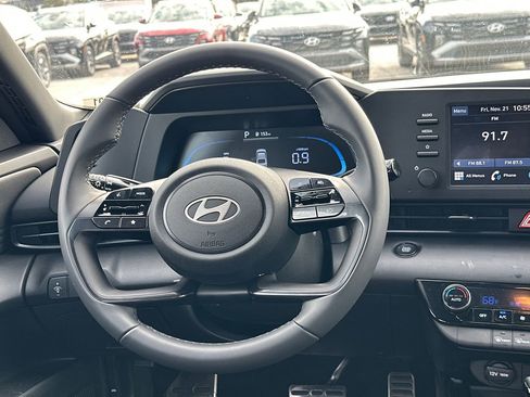 New 2025 Hyundai Elantra Sport image 23